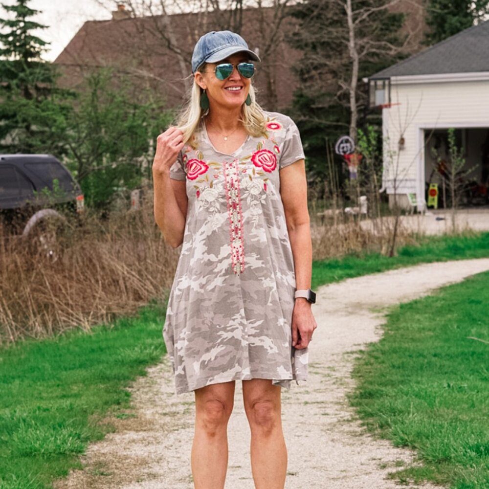 Embroidered Camo Print Tee Shirt Dress EUC